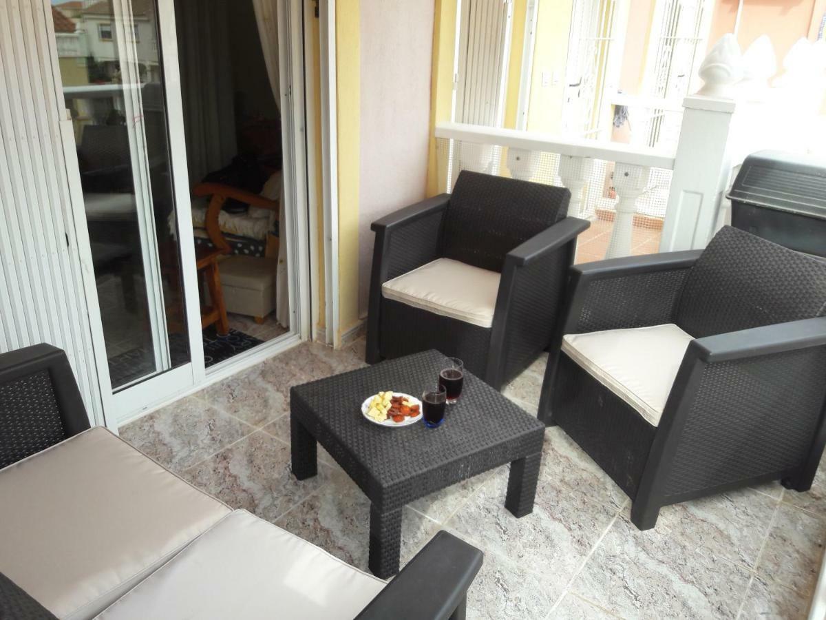Carolinas Aptmt Orihuela Villacosta 外观 照片
